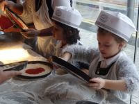 Child of the term – Pizza making at Pizza Express 